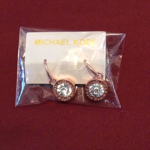Michael Kors earring rose gold